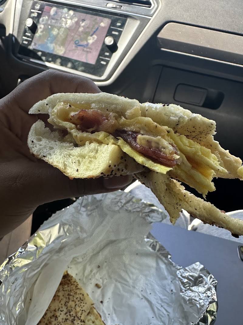 Manhattan Bagel Cafe - Mastic Beach